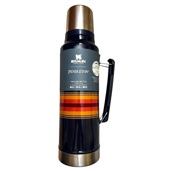 NEW Stanley X Pendleton Classic Bottle Thermos with Cup 1.5 QT Navy Blue Stripe - Picture 1 of 10